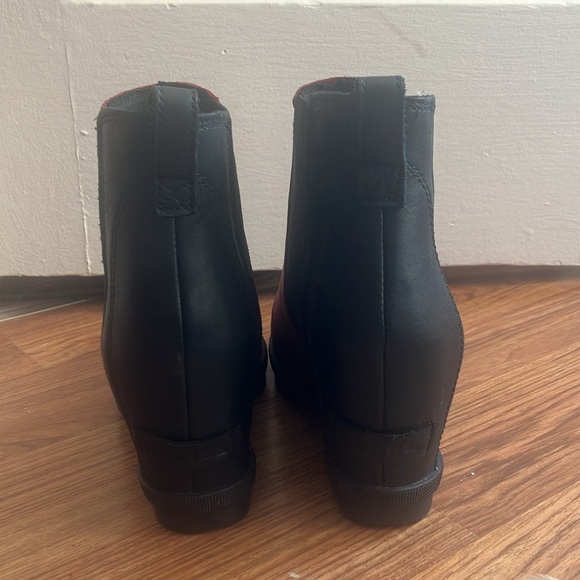 Sorel Lea wedge - size 6.5 - Picture 2 of 7